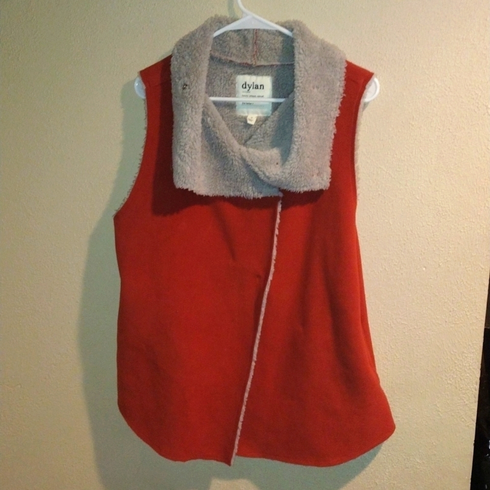 Nwot Fleece Sherpa Lined Burnt Orange Wrap Dylan Vest M